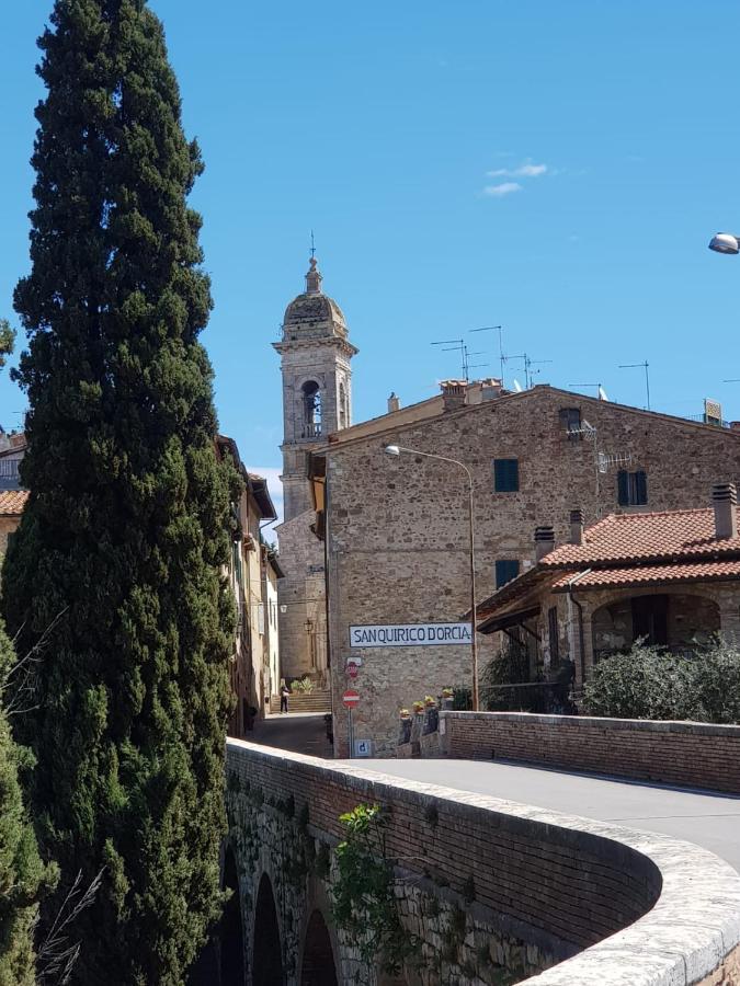 Appartamento Dimora del pellegrino San Quirico dʼOrcia Esterno foto