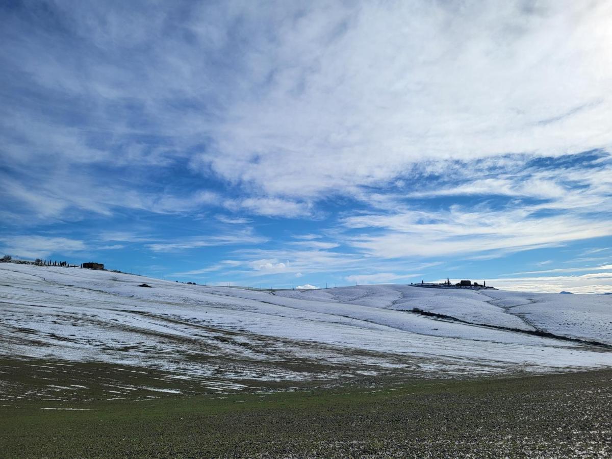 Appartamento Dimora del pellegrino San Quirico dʼOrcia Esterno foto